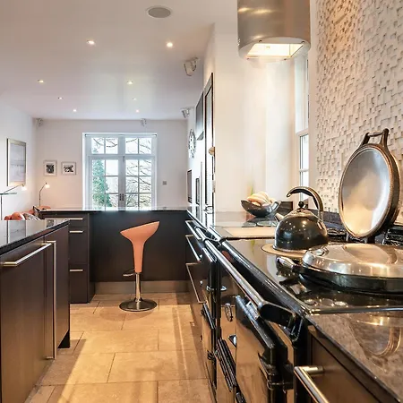 Дом отдыха Orrest Howe